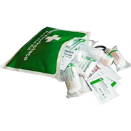 British Standard Compliant First Aid Kit in Vinyl Wallet